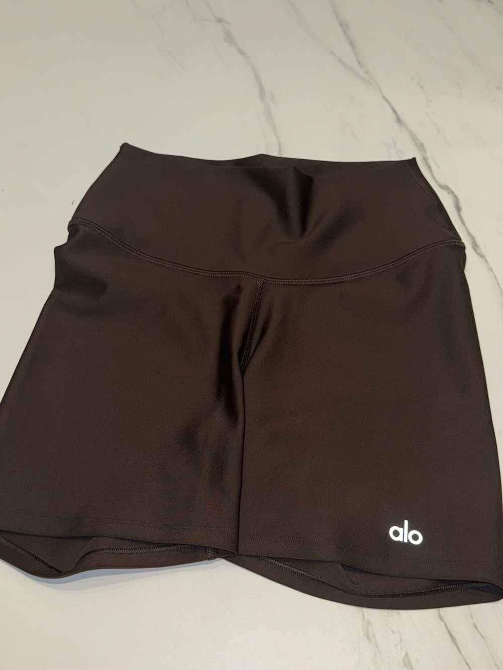 Alo Yoga 5” Airlift Energy Short - Espresso